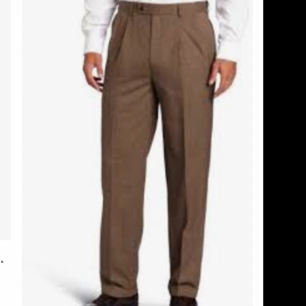 Louis Raphael pleated brown men’s pants. Sz 36/32